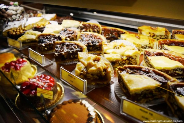 Pecan Pie and Apple Pie - Food Tour of London