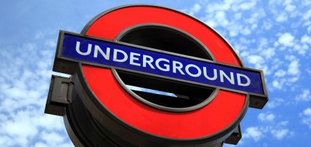 Лондонското метро се нарича Tube