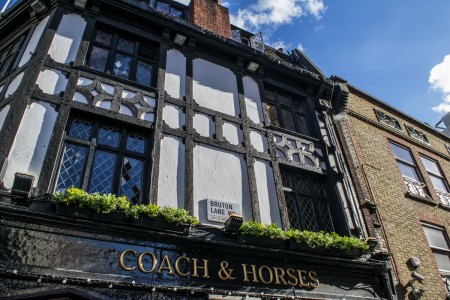 Coach and Horses Pub - Mayfair Tour - London