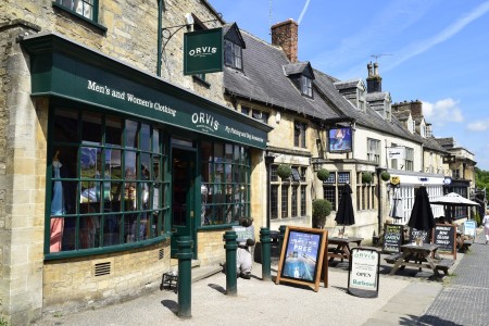 Tour of Burford - Gateway to Cotswolds